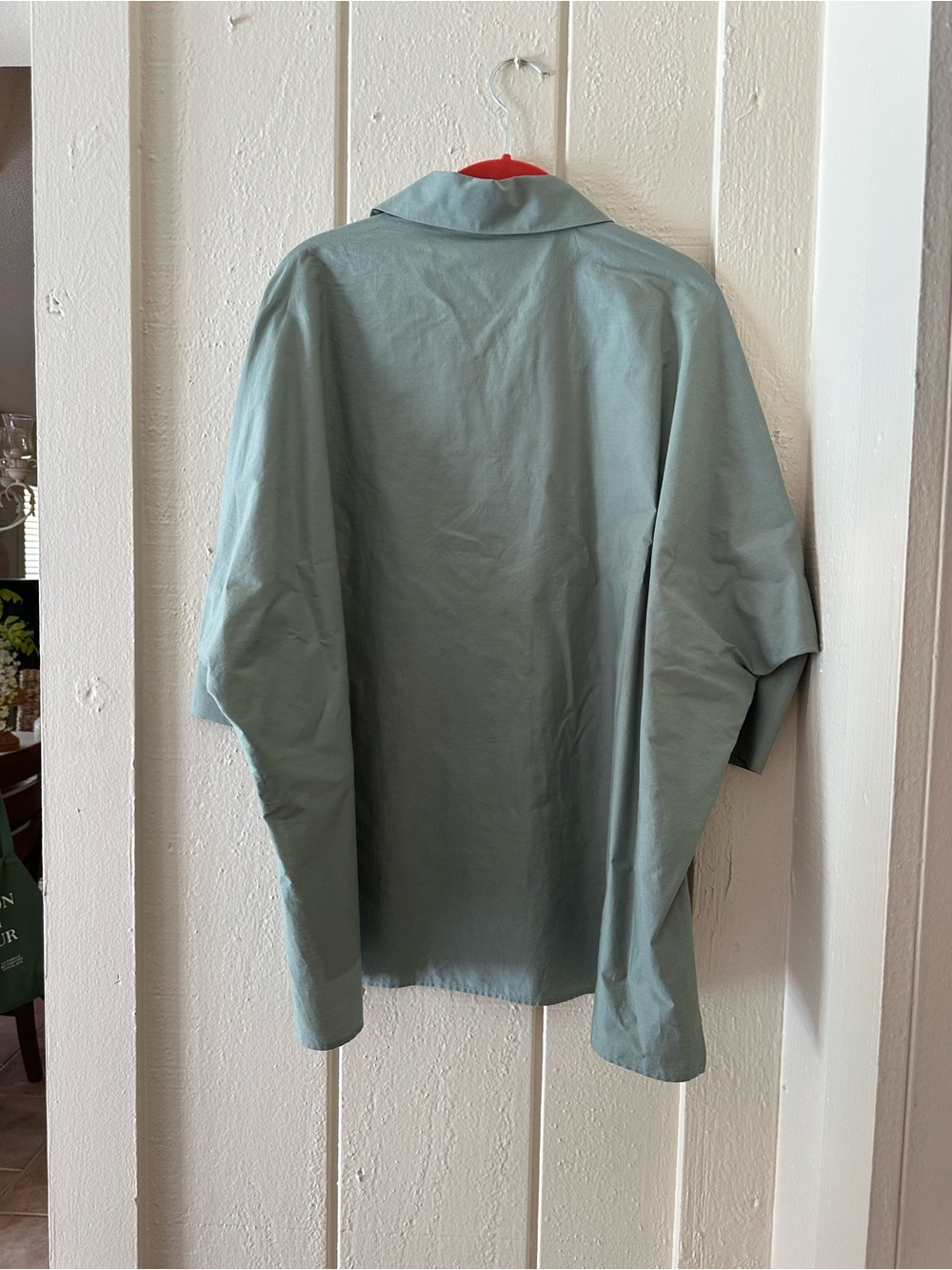 NEW ANTHROPOLOGIE MEDIUM SAGE GREEN PULLOVER BLOUSE TOP WOW S - Picture 3 of 3